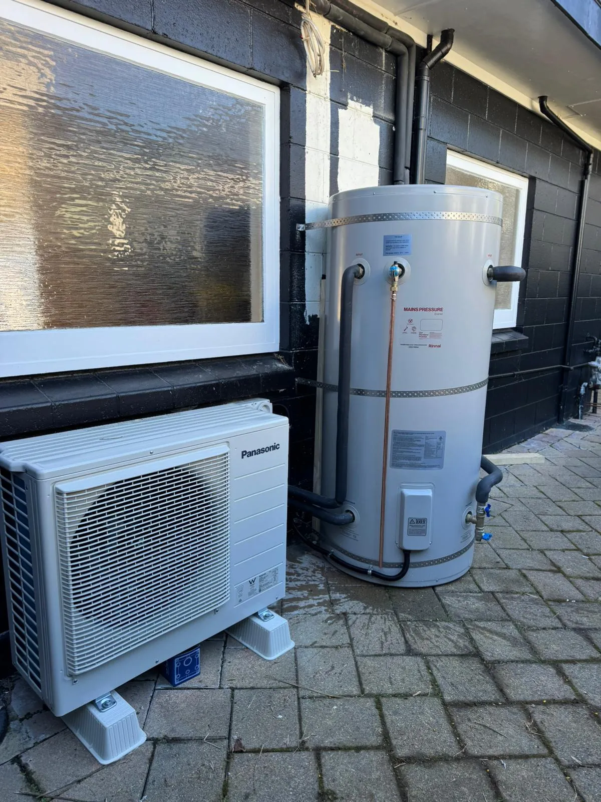 Hot water heat pump install